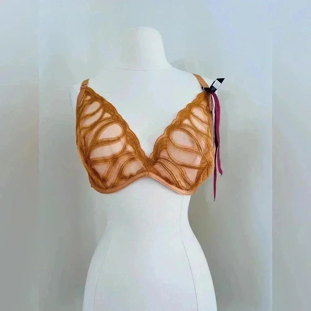 Sheer Lace Bralette & High Waist Brief Set - Gold - Picture 2 of 16